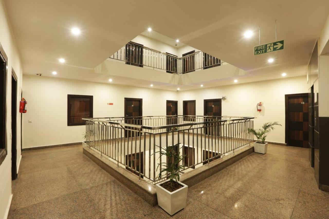 Hotel Airport Star New Delhi Eksteriør bilde