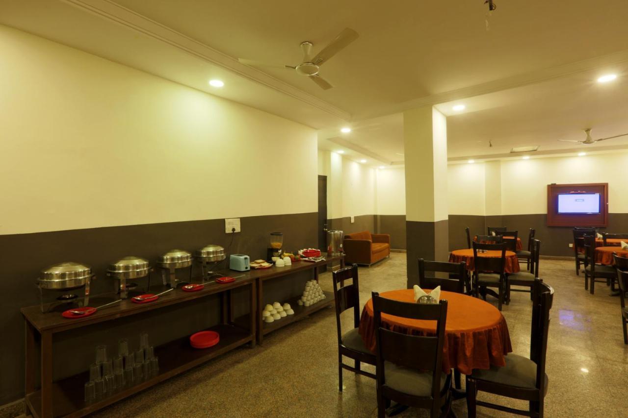 Hotel Airport Star New Delhi Eksteriør bilde